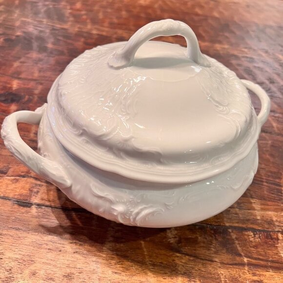 Rosenthal Sanssouci Continental Round Covered Vegetable Dish - Picture 4 of 15